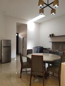 Tropical Cozy House in the heart of Medan