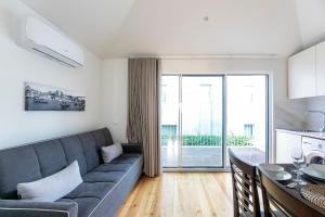 LovelyStay - Cozy 1BR in Santa Catarina w Balcony