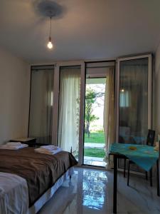 Sissy Apartments by the sea Lefkada Greece