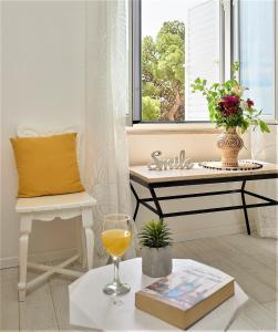 Stella Mia with a sea view