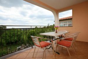 Apartment in Porec with Balcony, Air conditioning, Wi-Fi (3794-4)