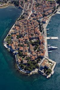 Apartment in Porec with Balcony, Air conditioning, Wi-Fi (3794-5) 
