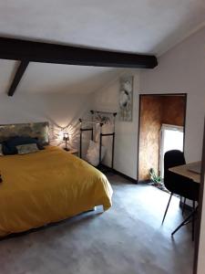 La chambre dà côté