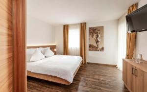 Two-Bedroom Apartment with Balcony room in Residence Amelia