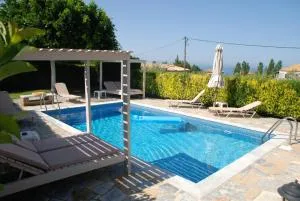 PANORAMA VILLA'S - Lévktron