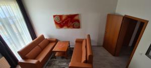 Port Club pension & restaurant