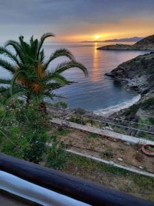 Kourtali Private Beach House Andros Greece