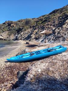 Kourtali Private Beach House Andros Greece