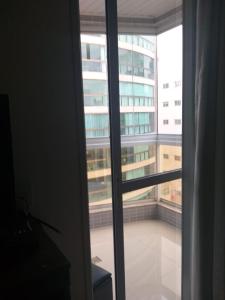 Edifício Vinícius Beira mar vista lateral