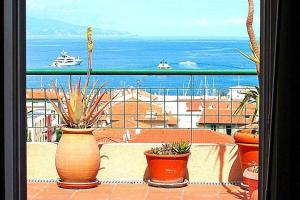 Appartements AMAZING SEA VIEW APARTMENT with Private Close Parking : photos des chambres