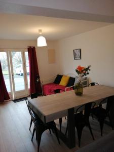 Appartements Appatement T3 meuble a neuf : photos des chambres