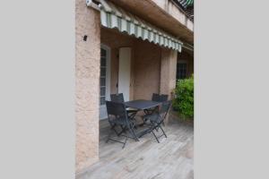 Appartements Superbe T2 lumineux 3*** 10 mn a pied de la plage : photos des chambres