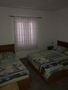 Apartment in Sukošan with balcony, air conditioning, WiFi (4941-4)