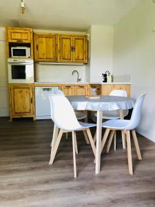 Appartements Le Chalet d'Aurouze 103, Appartement 6 personnes - la Joue du Loup : photos des chambres