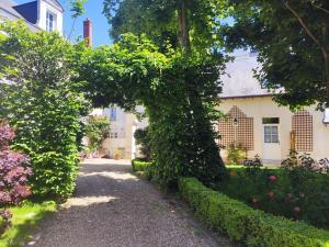 Appartements Les Charmilles : Appartement 2 Chambres