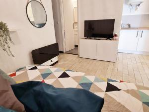 Appartements GregBnb-com - T2 Design 34m2 - Toulon Est - Wifi Fibre - n9 : photos des chambres