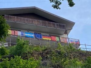Gold Cave casa vacanze relax nel bosco appartamenti