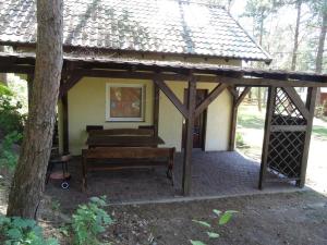 Domek nad jeziorem Wersminia, Ośrodek Wczasowy