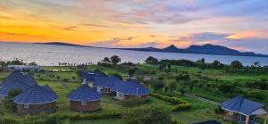 VICTORIA SANDS LODGE