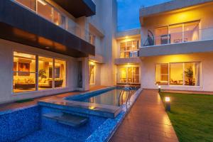 Villa Azul by StayVista, offering A snooker table, Terrace, Swimming pool & A spacious lawn with a charming gazebo for a perfect getaway