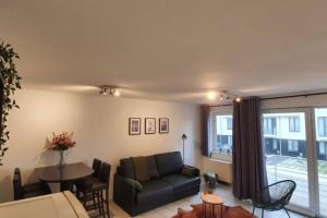 Dont Worry, Beach Happy!