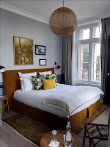 Hotels Le Nessay : photos des chambres