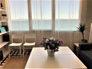 Primera línea de mar apartamento dúplex en Ribeira