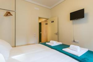 Vita Portucale ! 3 Bedroom Apartment with Private Terrace