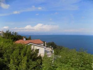 Apartment in Mošcenicka Draga with sea view, terrace, air conditioning, Wi-Fi (4364-6)