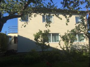 Transvaali 28 B&B - 3hvězdičkové hotely ve městě Kuressaare