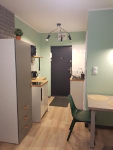 Apartament STACJA Okopowa blisko kładki