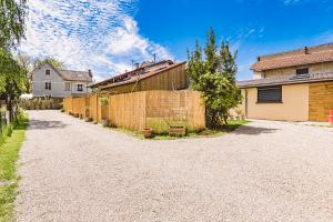 Appartements Gites Serenae avec vue sur riviere : photos des chambres