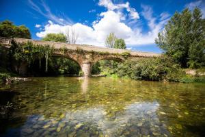 Villages vacances Camping RCN Val de Cantobre : photos des chambres