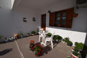 Spacious Cycladic Beach House Paros Greece