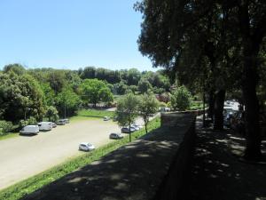 Radici Etrusche Sutri