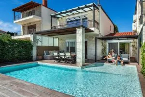 Sunny Villas Exclusive - 卡尼奥提