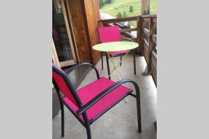 Apt 2 chambres en duplex Chalet des Rennes Vars 2000m Piscine intérieure et extérieure