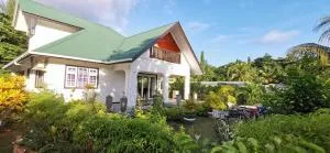 CHEZ MARVA Grande Villa Corossol 3 à 12 personnes - 留尼汪