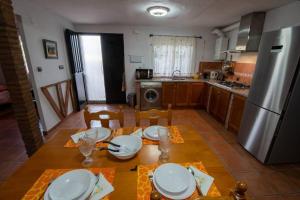 Casa Cuesta del Álamo. Vistas frente Puente Lata