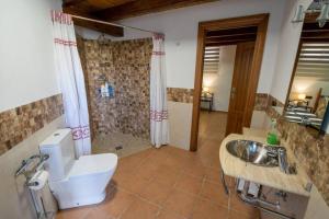 Casa Cuesta del Álamo. Vistas frente Puente Lata