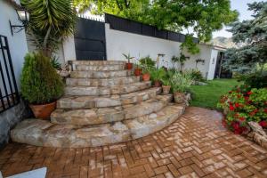 Casa Cuesta del Álamo. Vistas frente Puente Lata