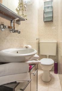 Split Inn Apartments