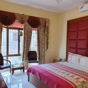 Deluxe Room room in Moon Light Guest House Karachi