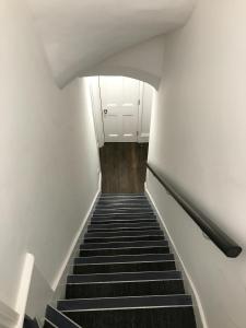 Contractor Luxury Studio Apartment
