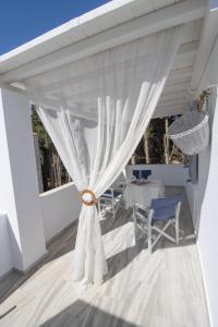 Kikis apartments are private apartments in a cosmopolitan island in the aegean Paros Greece