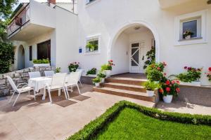 Apartment in Rovinj with balcony, air conditioning, Wi-Fi (230-1)