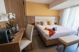 Hotels Hotel Port Toga : photos des chambres