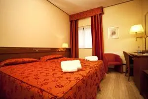 Augustus - أوتافيانو