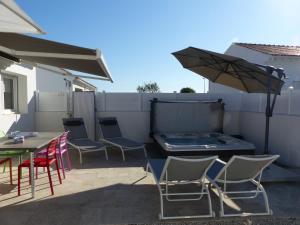 Maisons de vacances Maison 3 etoiles proche mer et son SPA privatif : photos des chambres
