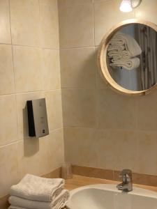 Hotels Auberge de la Tour de Brison : photos des chambres